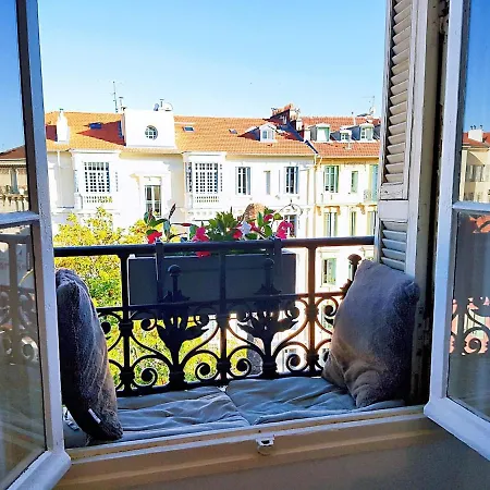 Daire 28 M2 Hypercenter Garden View Elevator *